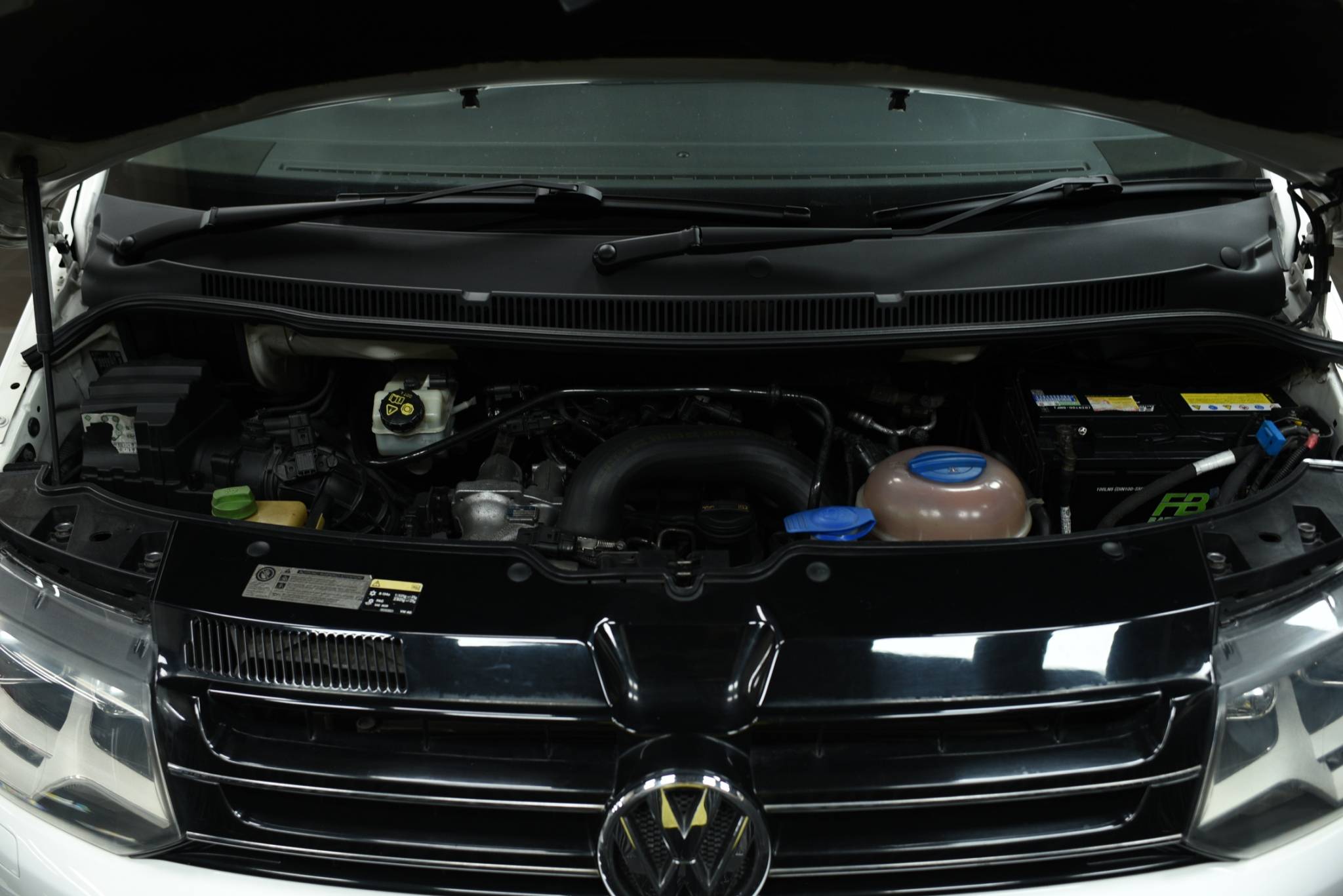 2014 Volksawagen Caravelle 2.0TDi Facelift 11 ที่นังแท้ - Image 12