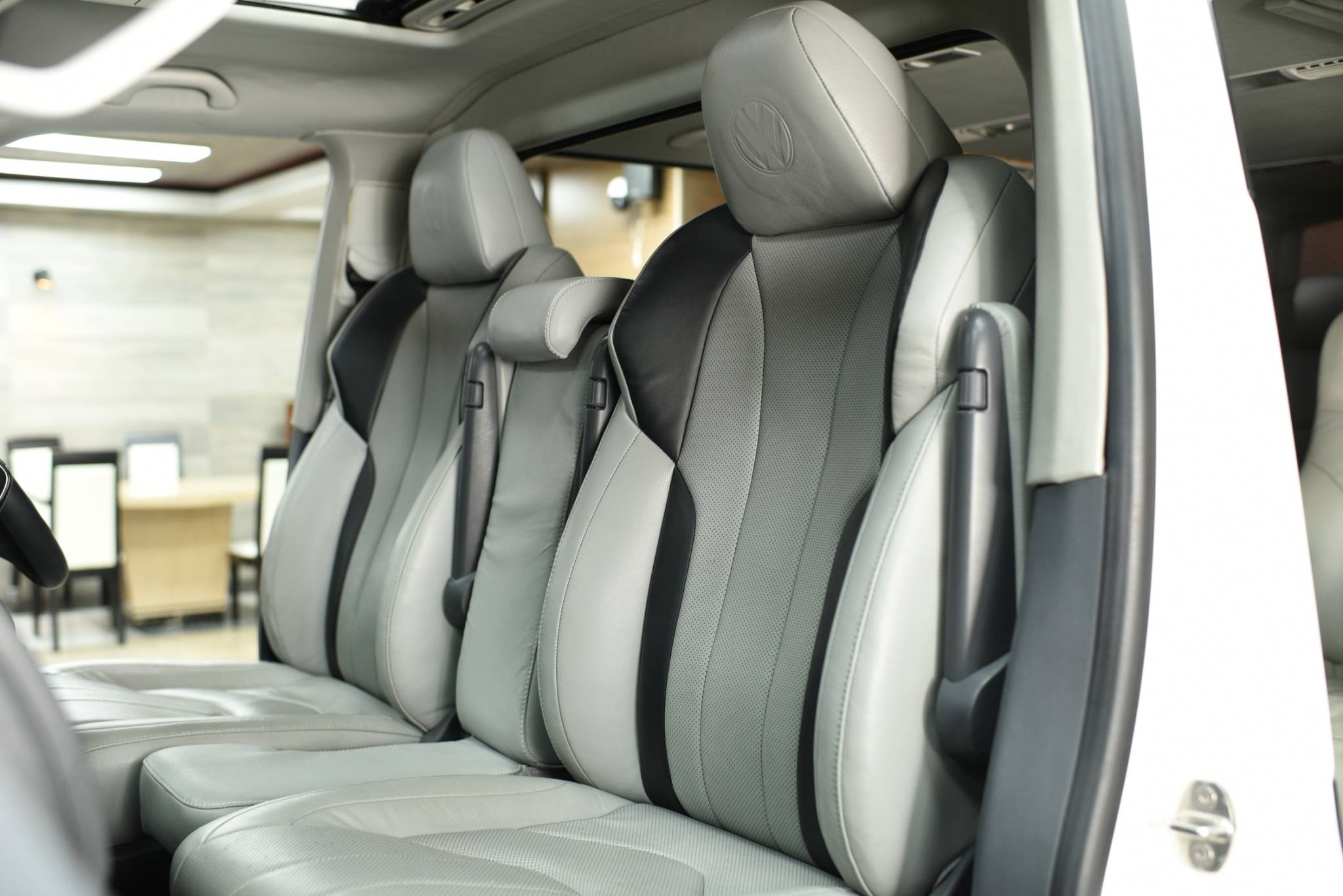 2014 Volksawagen Caravelle 2.0TDi Facelift 11 ที่นังแท้ - Image 10