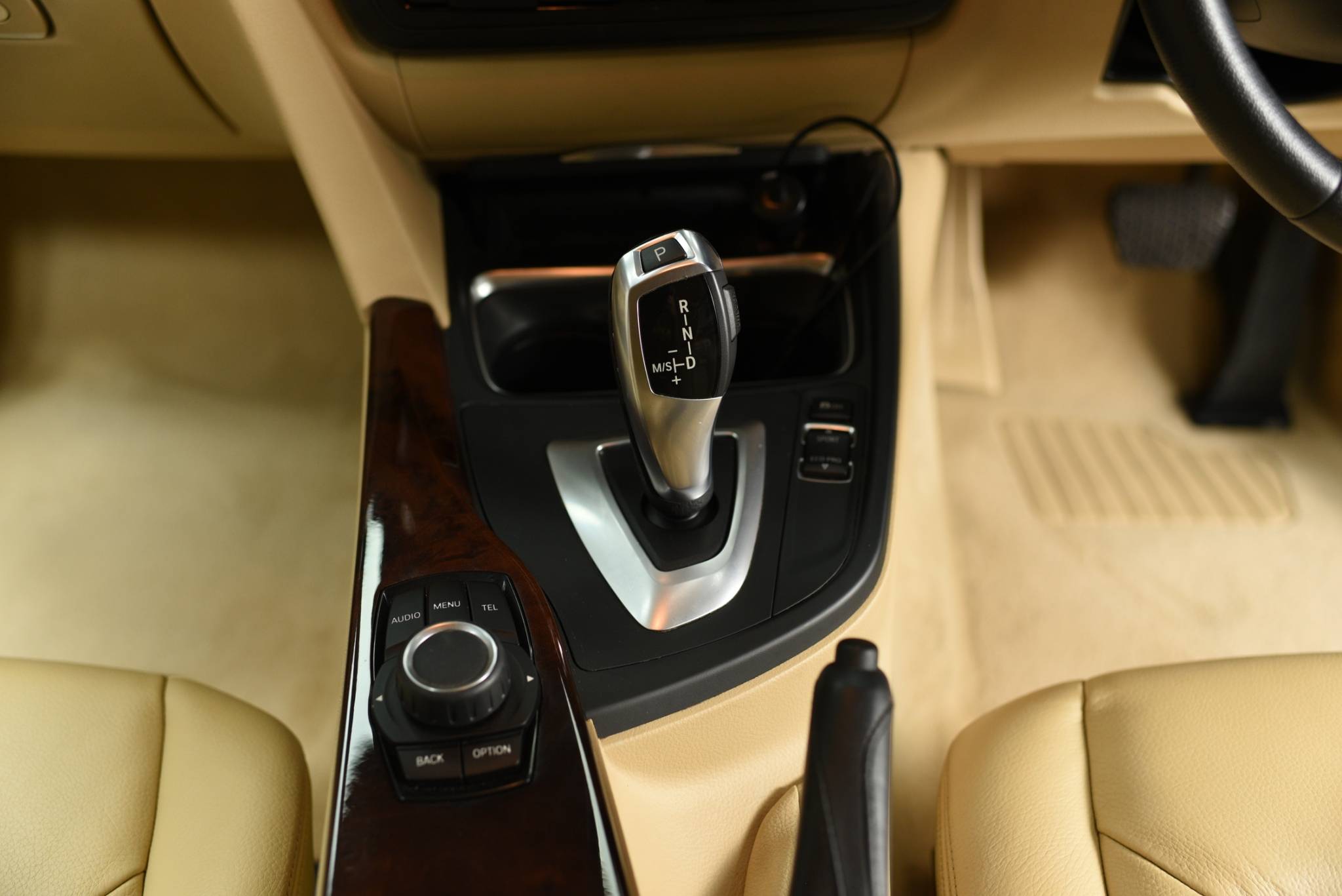 2014 BMW 320I (F30) LCI - Image 6