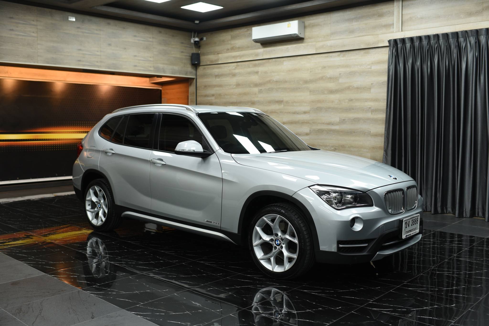 2013 BMW X 1 SDrive 20d - Image 3
