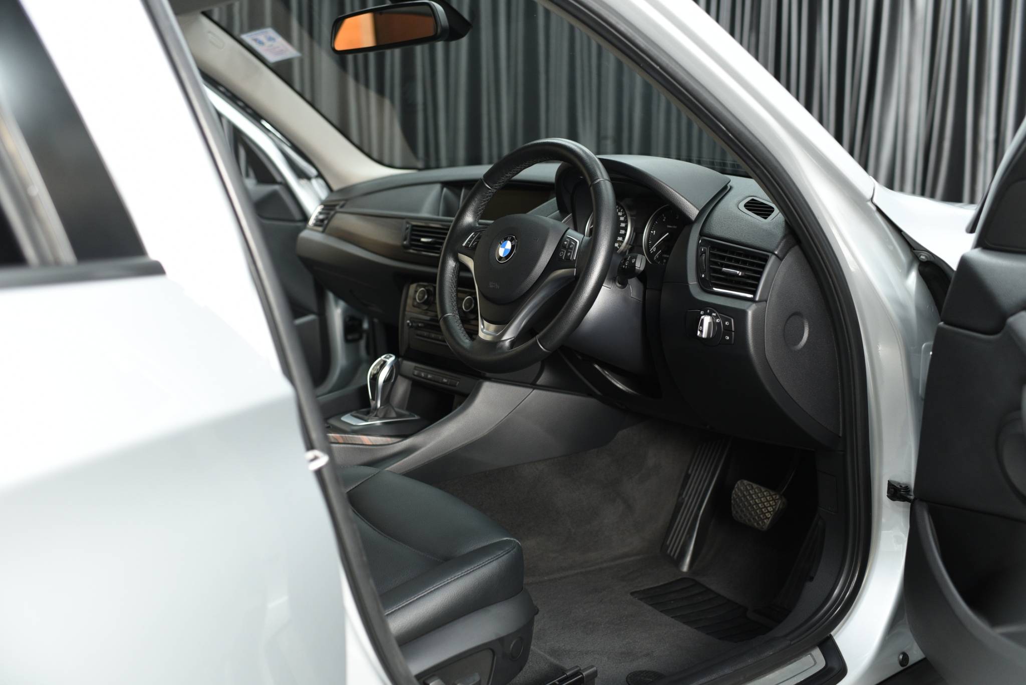 2013 BMW X 1 SDrive 20d - Image 9