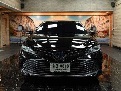 2019 Toyota Camry 2.5 HV Premium