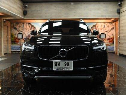 2017 Volvo XC90 D5 AWD Momentum