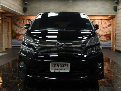 2014 Toyota Vellfire 2.4 ZG