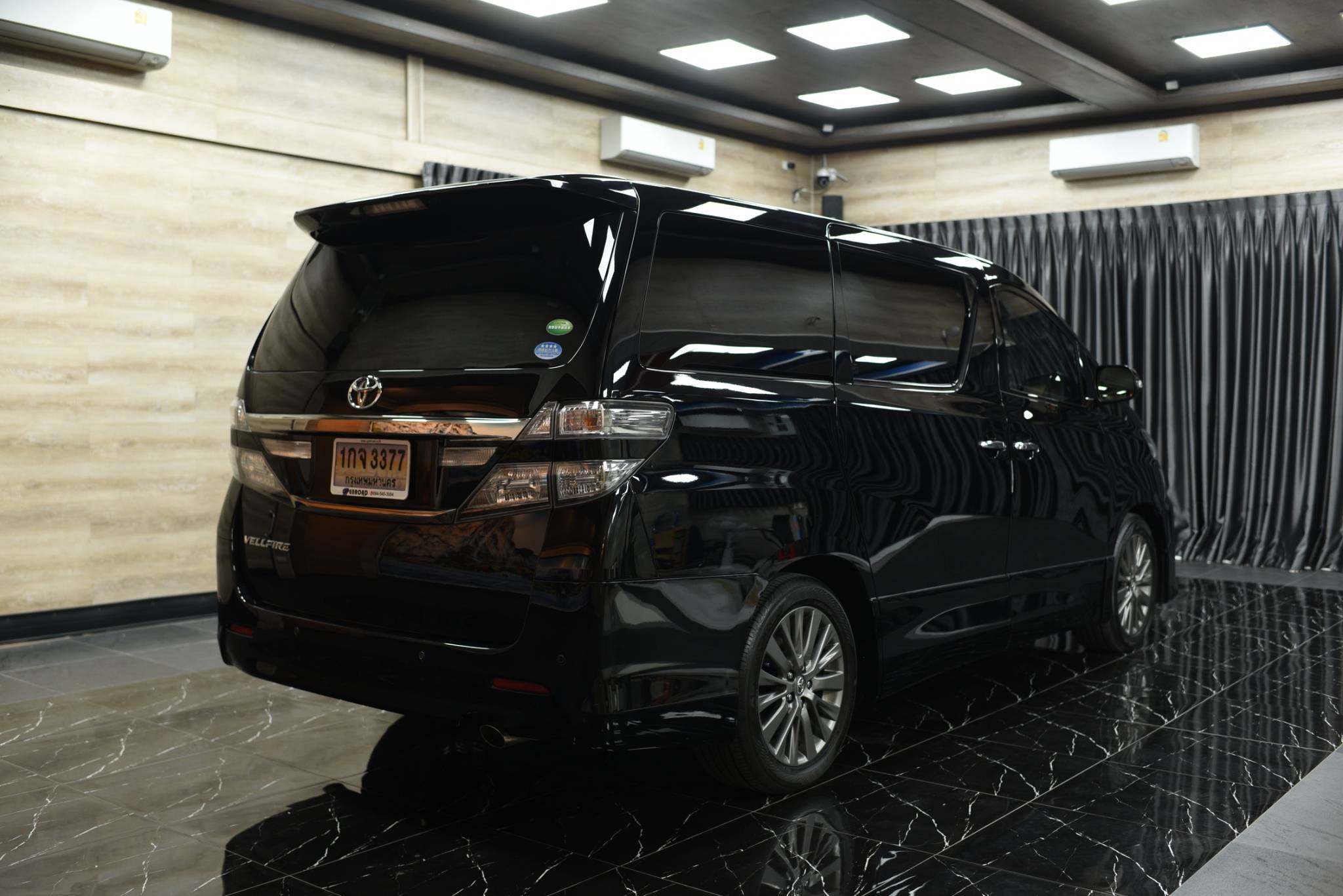 2014 Toyota Vellfire 2.4 ZG - Image 5