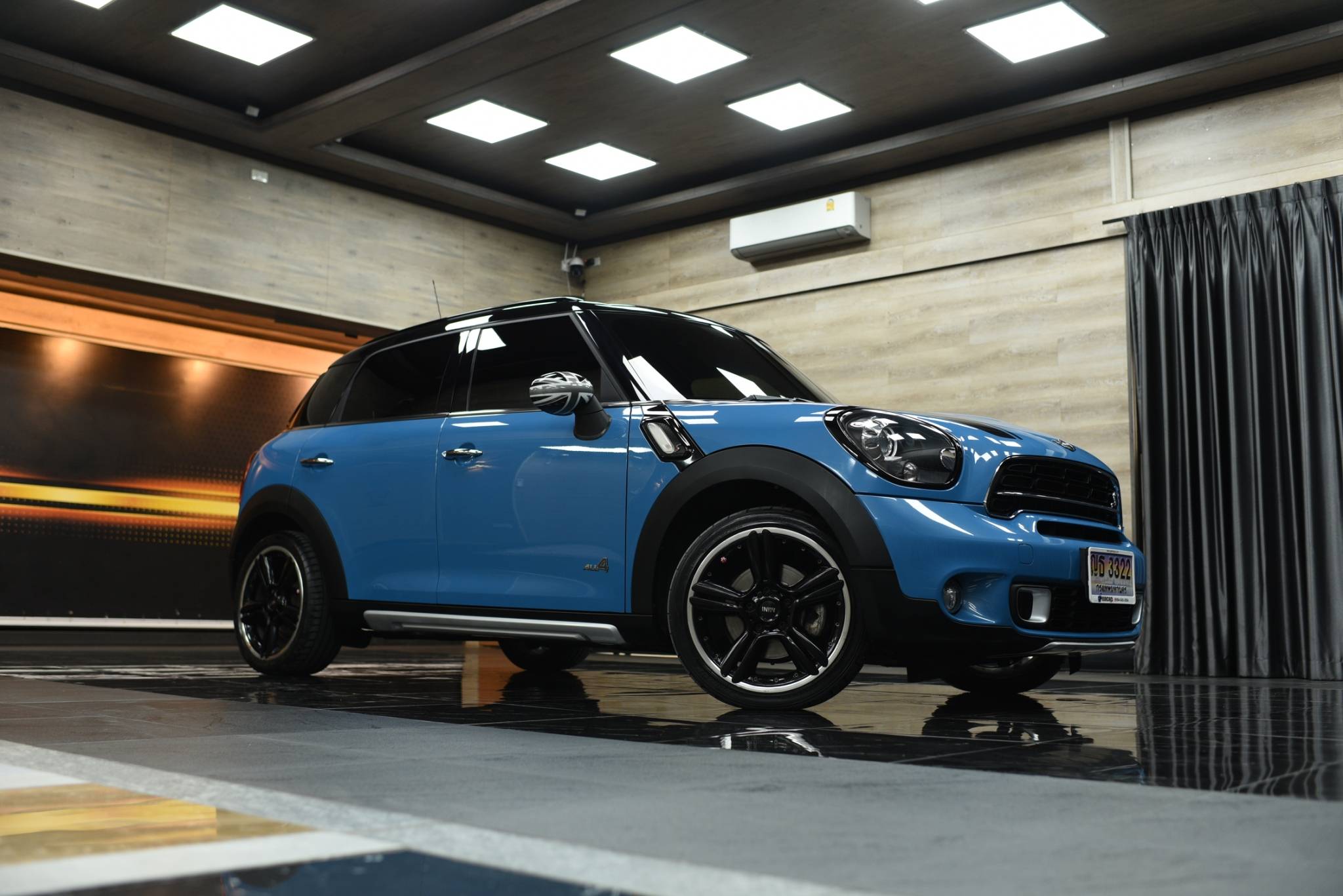 2017 Mini Cooper SD All4 Countryman - Image 7