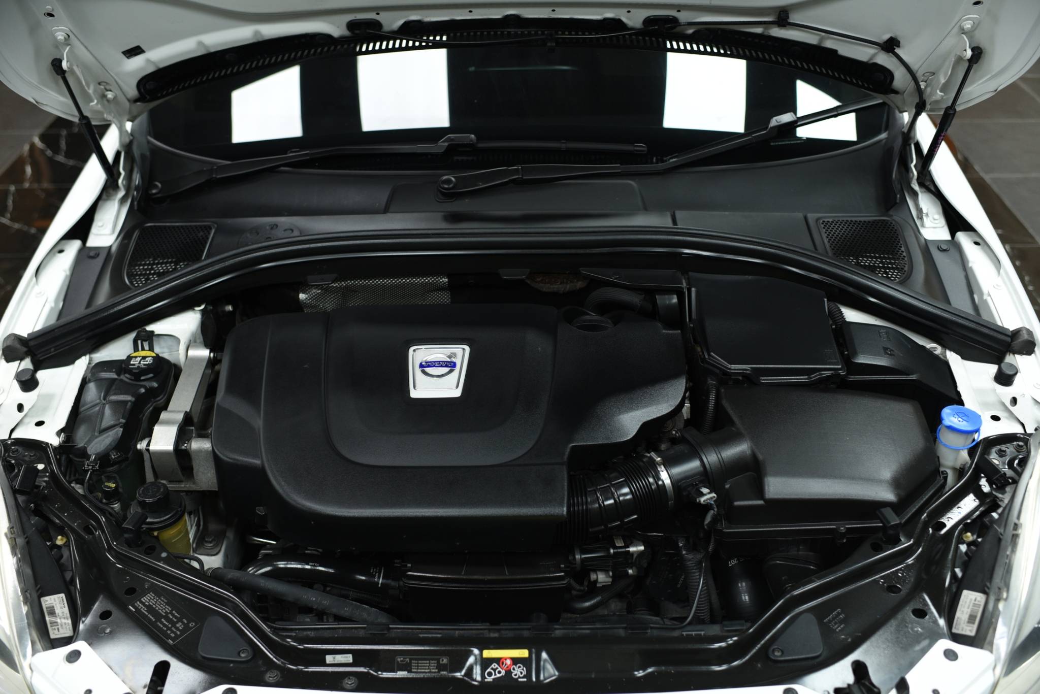 2013 Volvo Xc60 D3 - Image 16