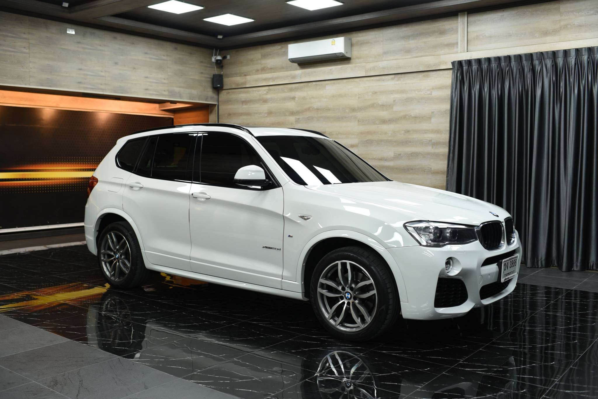 BMW X3 xDrive20d M Sport LCI ปี 2017 - Image 2