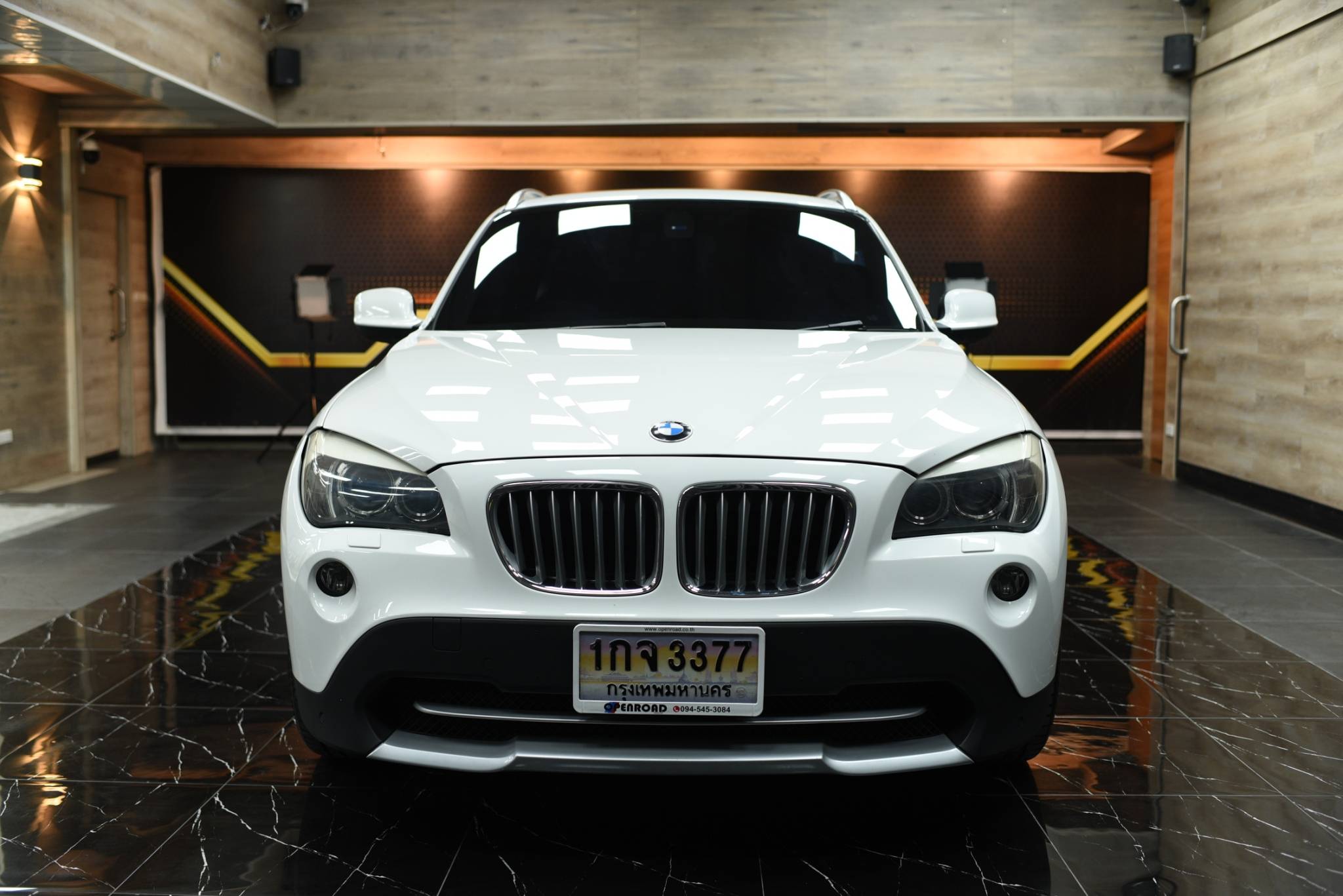 BMW X1 xDrive23d ปี 2011 ดีเซล ขับ4 หลังคาแก้ว ออฟชั่นแน่น