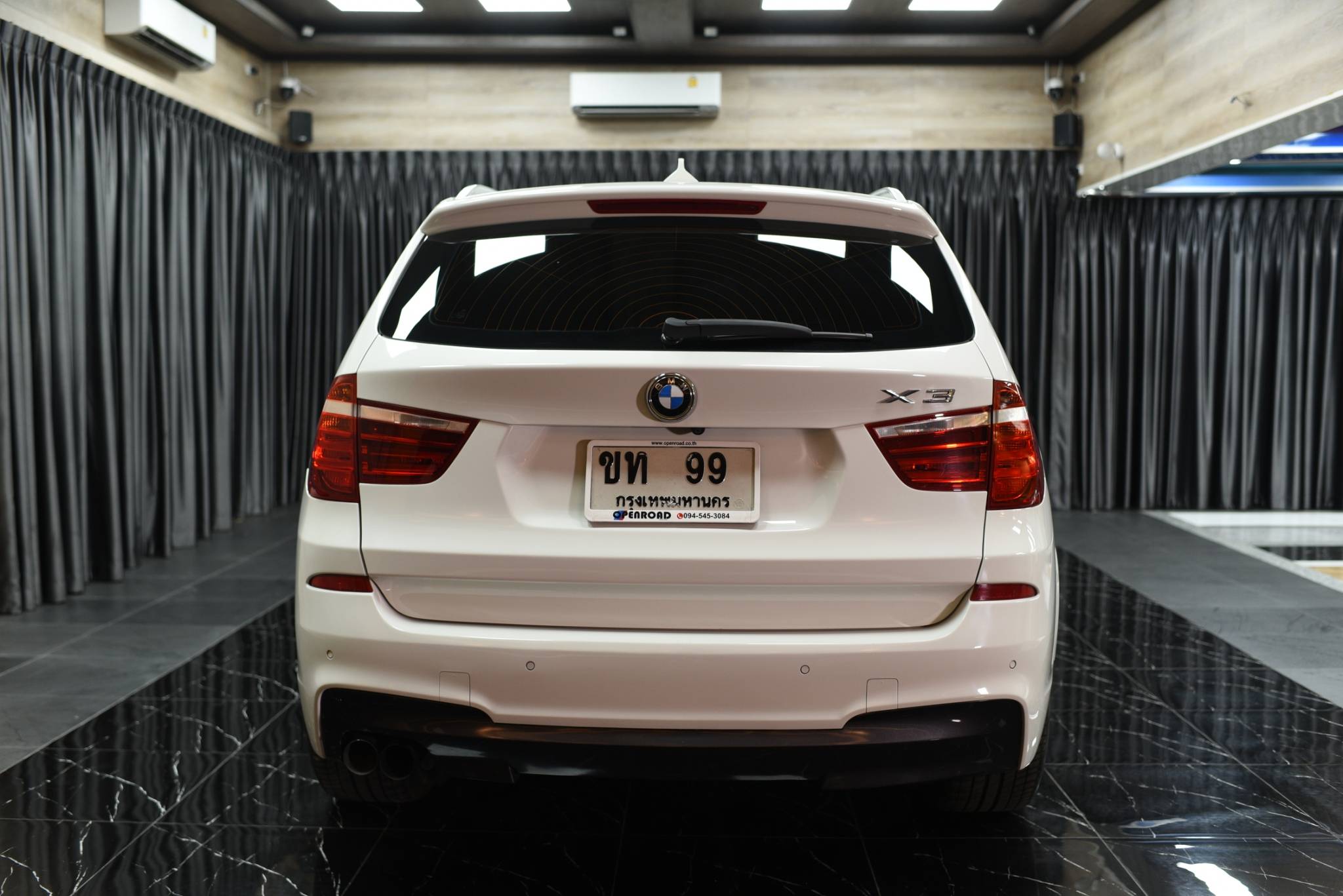 BMW X3 20d ปี 2011 MSPORT หลังคาแก้ว - Image 3