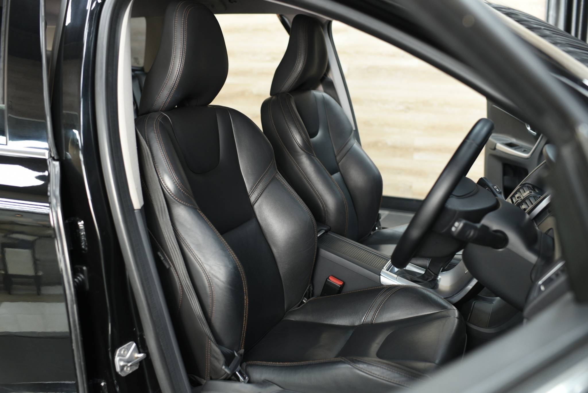 Volvo XC60 D4 2019 Dynamic - Image 7