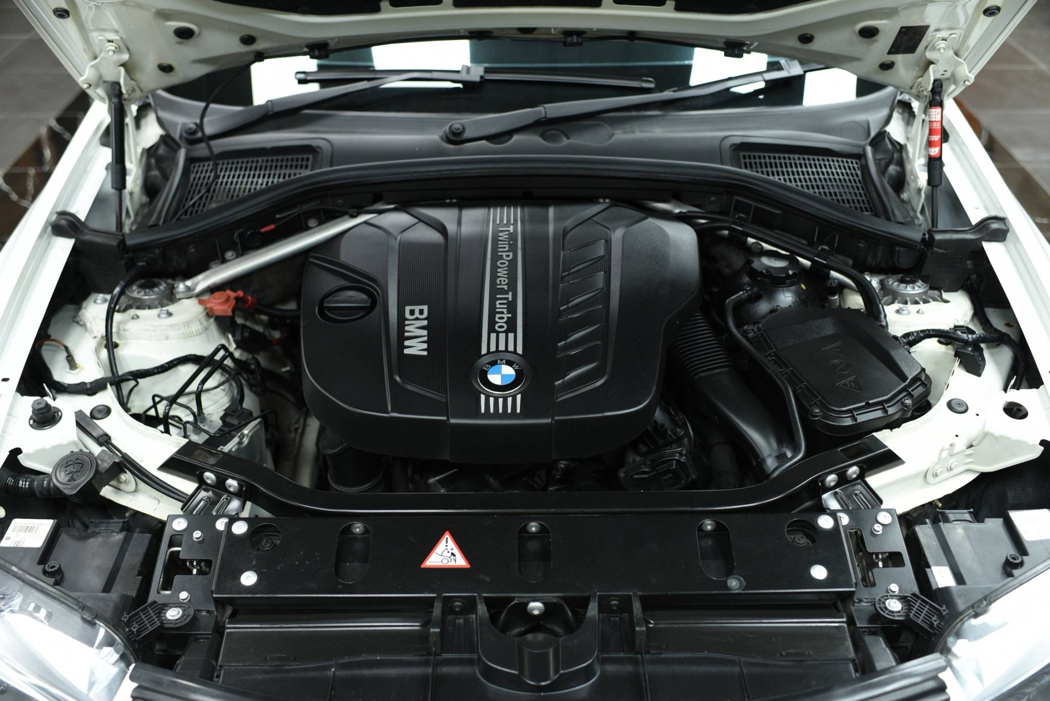 BMW X3 xDrive20d Highline 2.0d (โฉม F25) ปี 2014 - Image 10