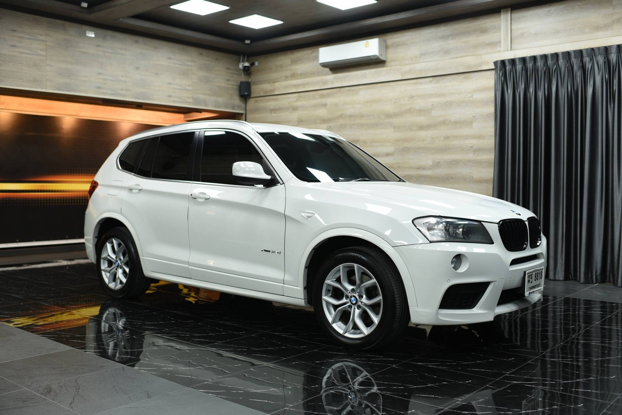 BMW X3 xDrive20d Highline 2.0d (โฉม F25) ปี 2014 - Image 2