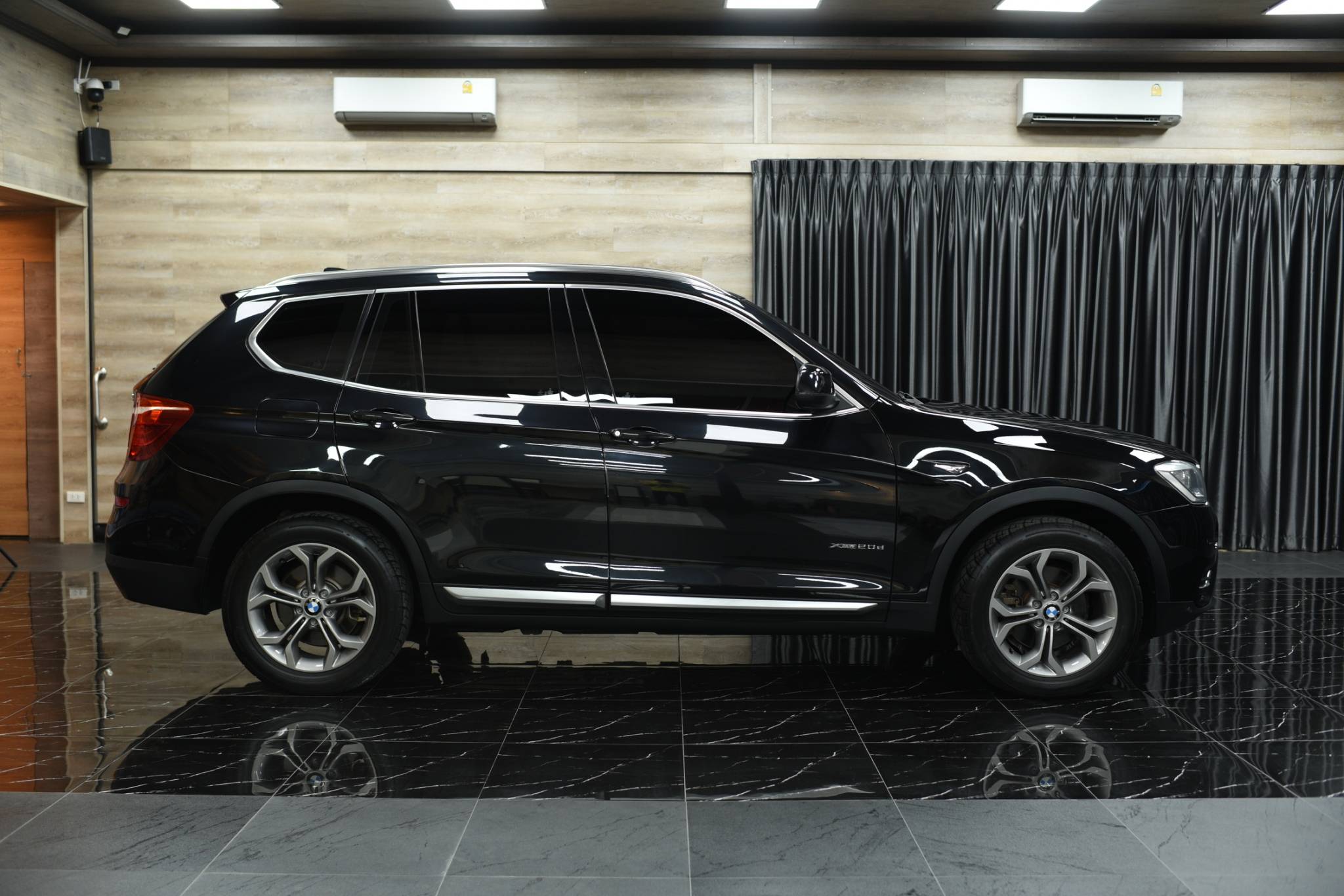 BMW X3 xDrive20d LCI ปี 2015 รุ่นTop Highline - Image 5