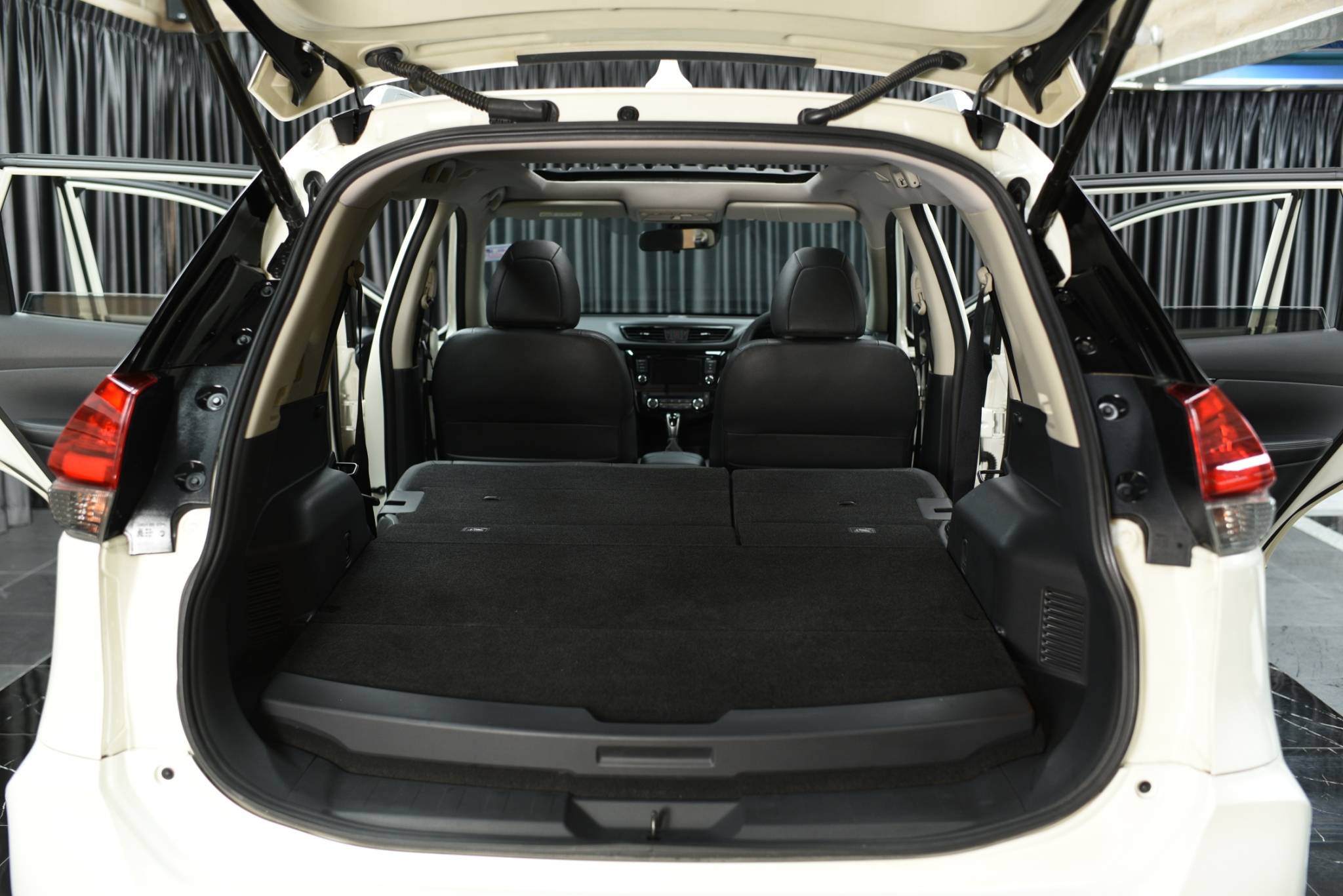 Nissan Xtrail 2.0 VL Hybrid 2020 - Image 6