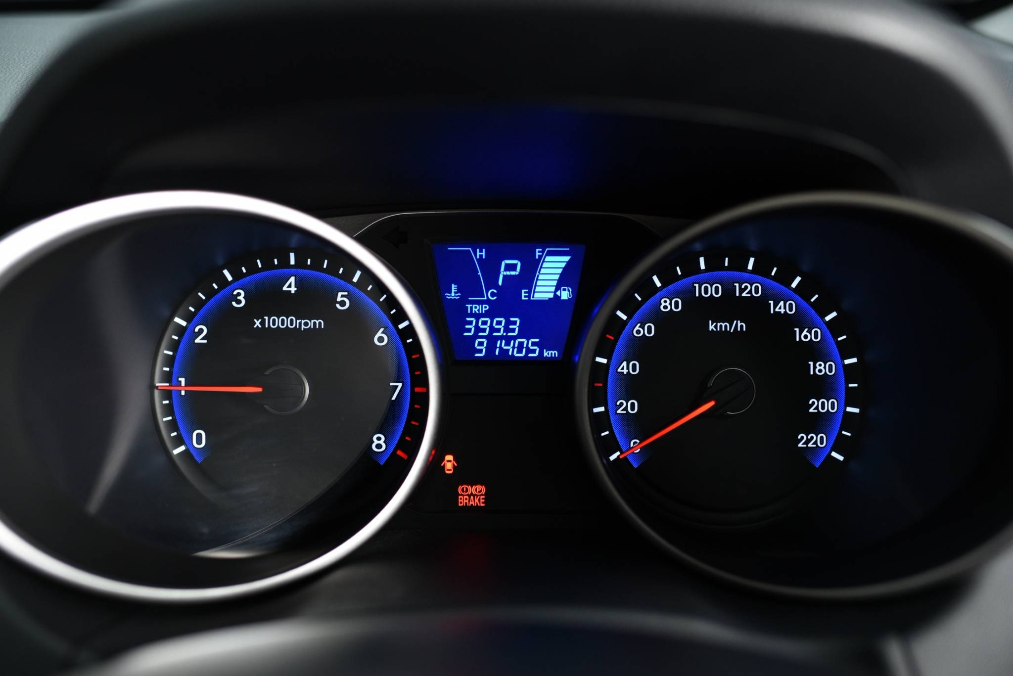 HYUNDAI TUCSON 2.0S ปี 2014 - Image 8
