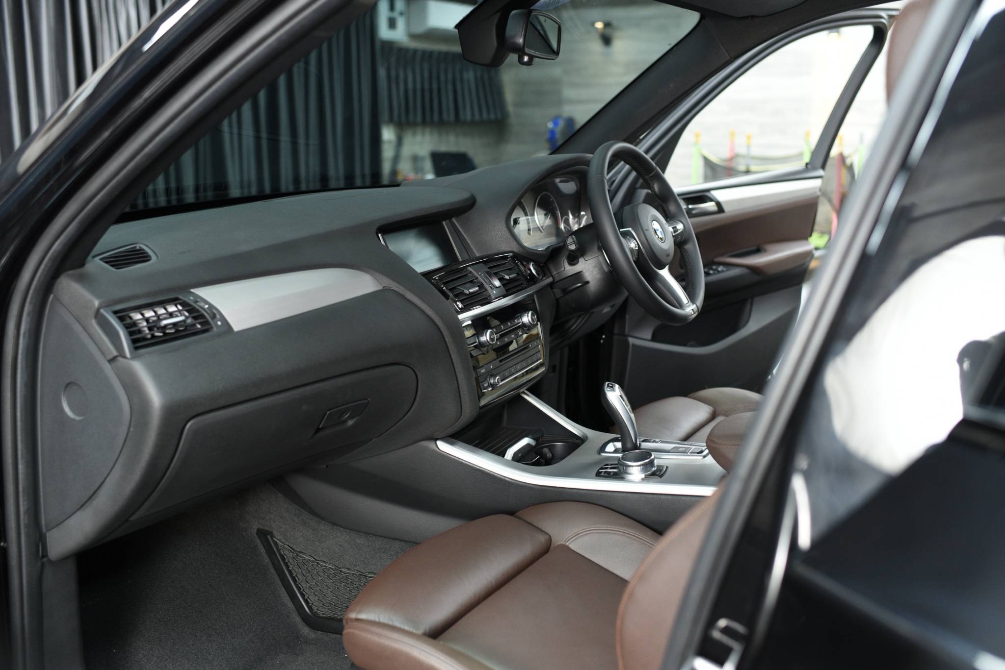BMW X3 XDrive 20d M Sport LCi ปี 2018 - Image 6