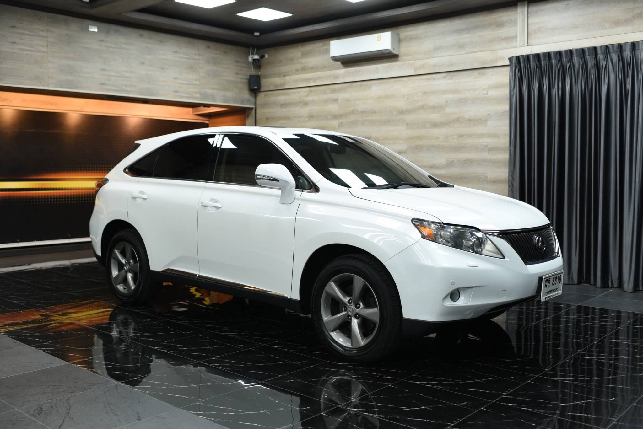 Lexus RX 270 Premium ปี 2012 - Image 2
