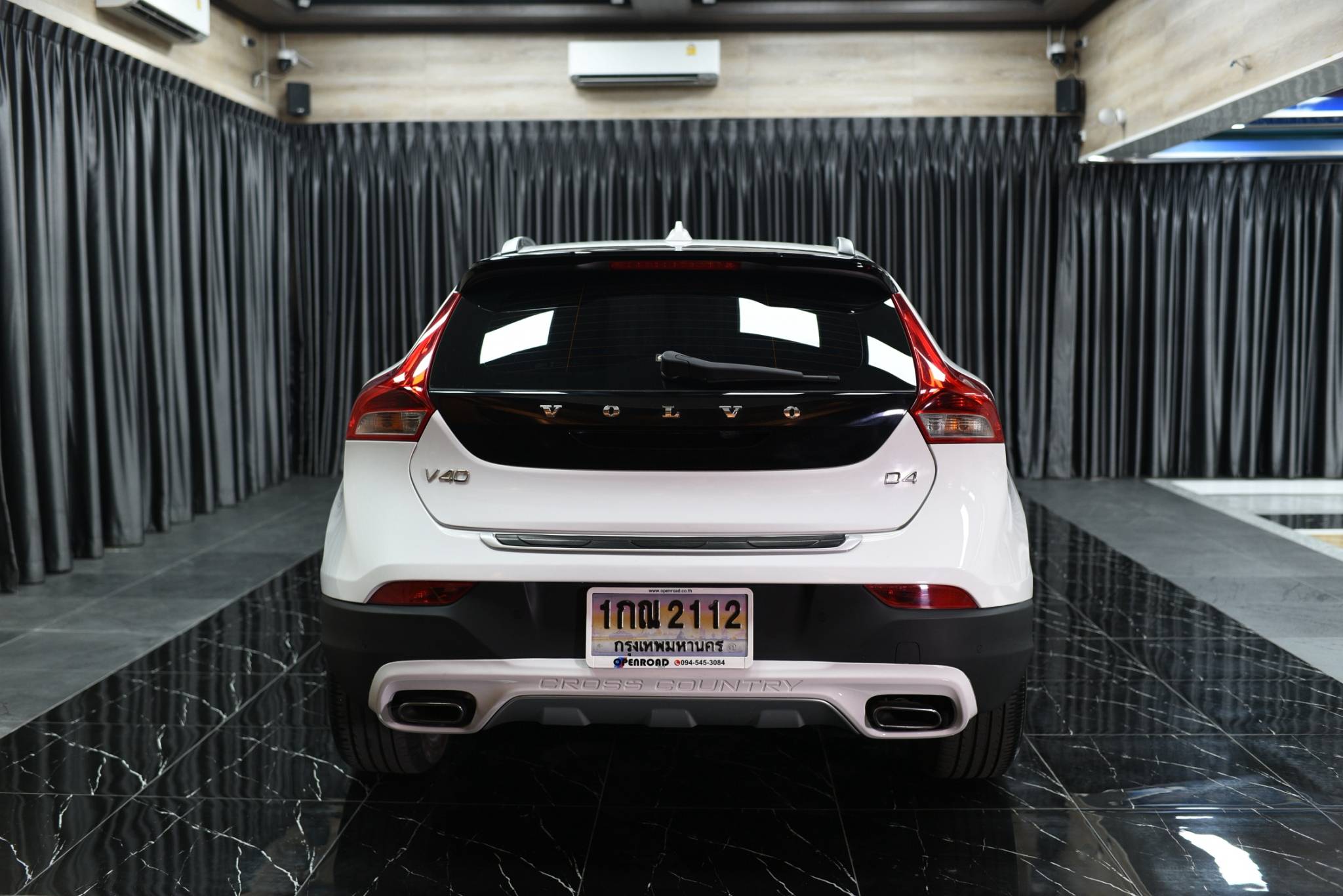 Volvo V40 D4 ปี 2016 - Image 3