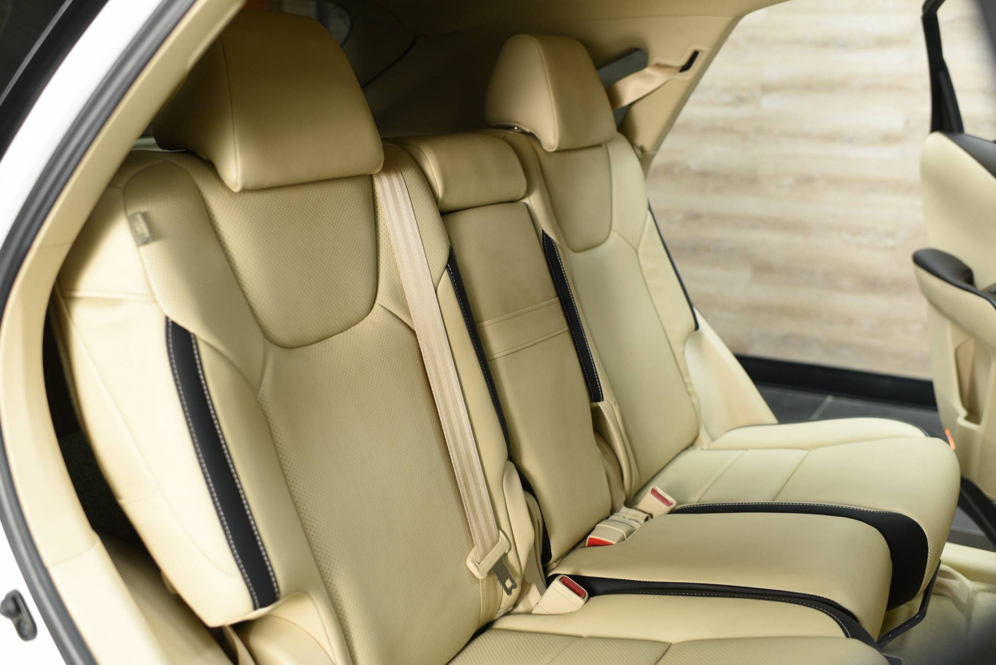 Lexus RX270 Moonroof ปี 2012 - Image 13