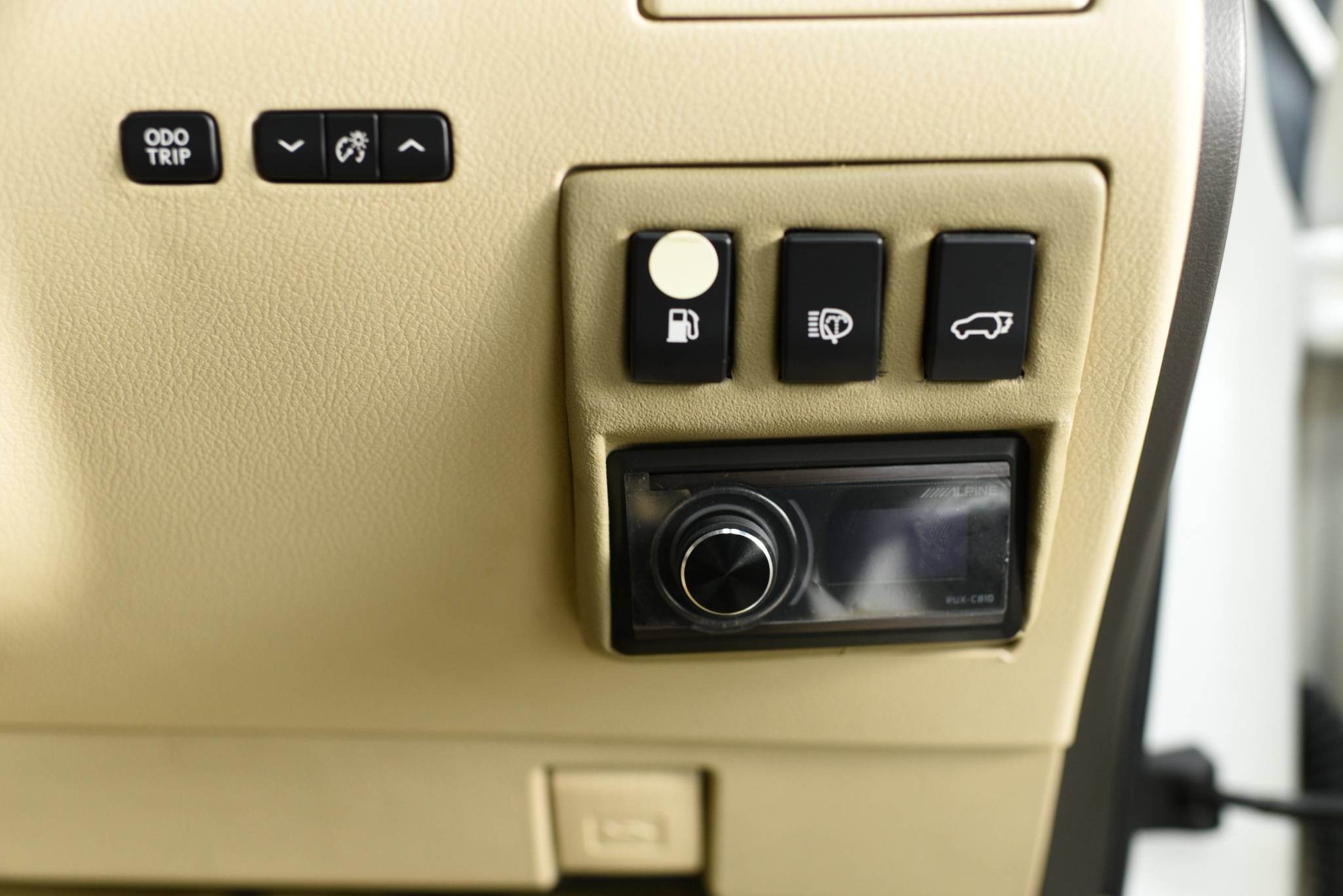 Lexus RX270 Moonroof ปี 2012 - Image 8